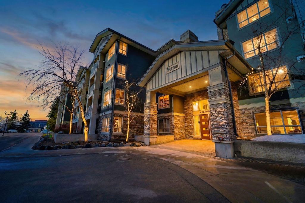 Photo of 35 Richard Court SW #426, Calgary, AB T3E 7N9 (MLS # A2292506)