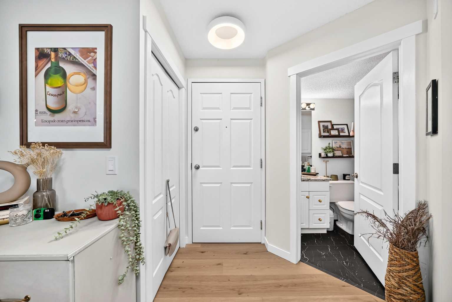 10 Sierra Morena Mews SW 214