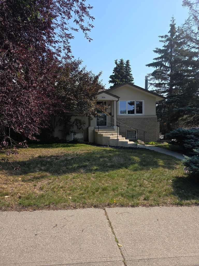 Photo of 3750 7 Avenue NW, Calgary, AB T2N 3B3 (MLS # A2340475)