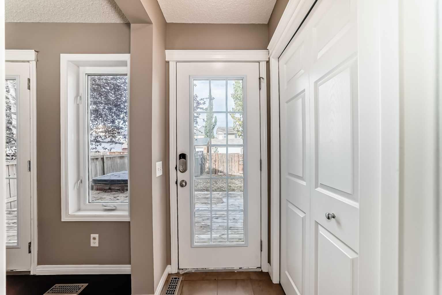 143 Auburn Bay Heights SE