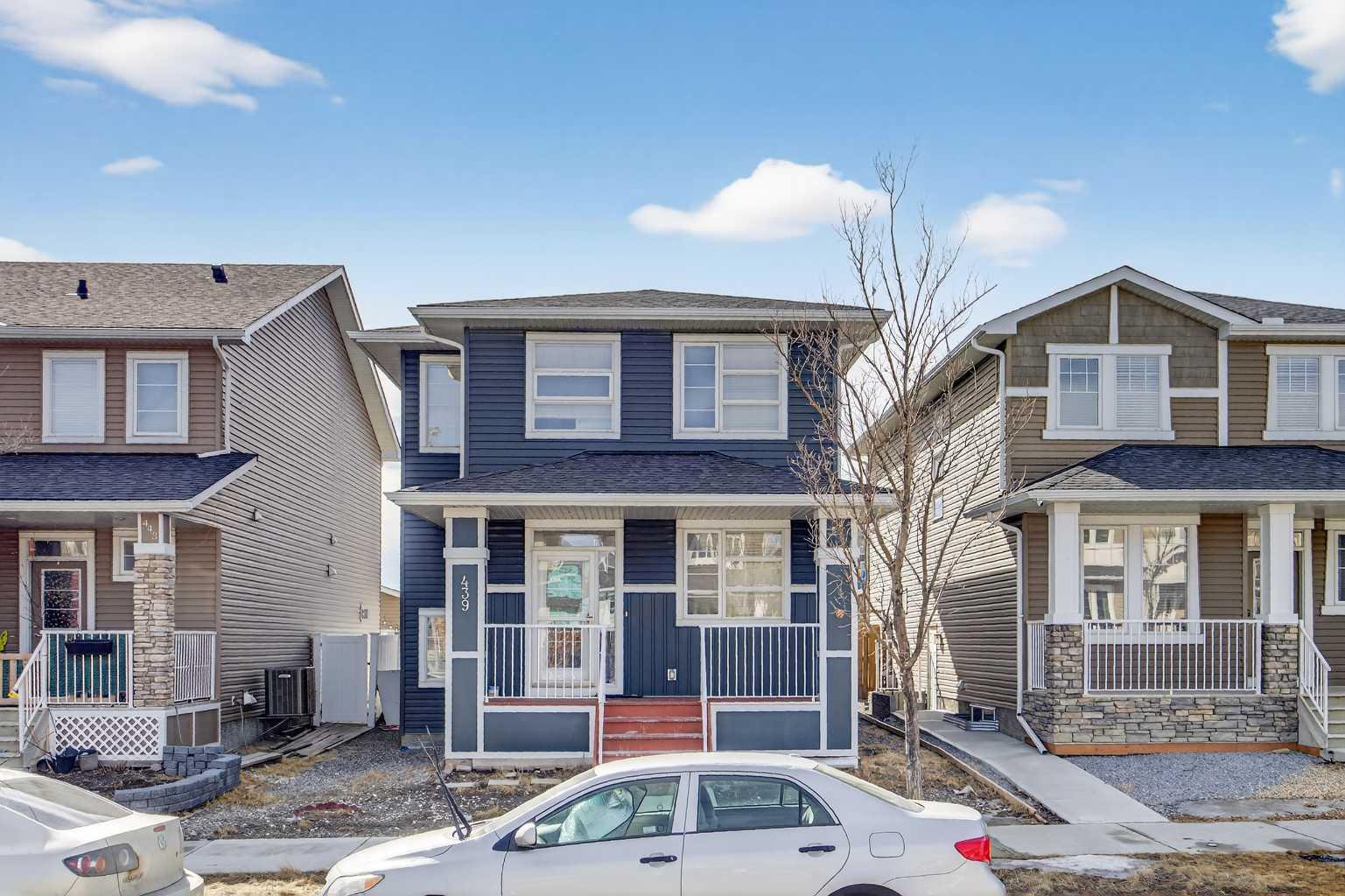 439 Redstone Drive NE