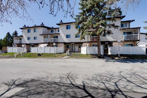 Photo of 3705 Fonda Way SE #65, Calgary, AB T2A 6G9 (MLS # A2306896)