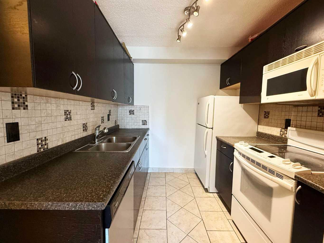 13045 6 Street SW 2105