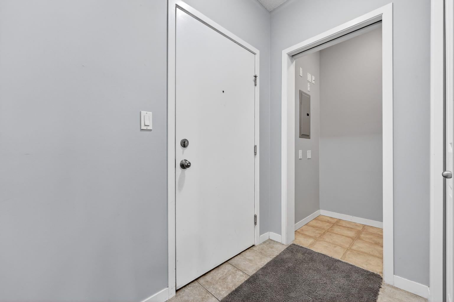 333 Taravista Drive NE 1117