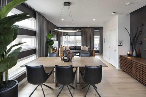 47 Heartwood Villas SE Calgary AB T3S 0R6