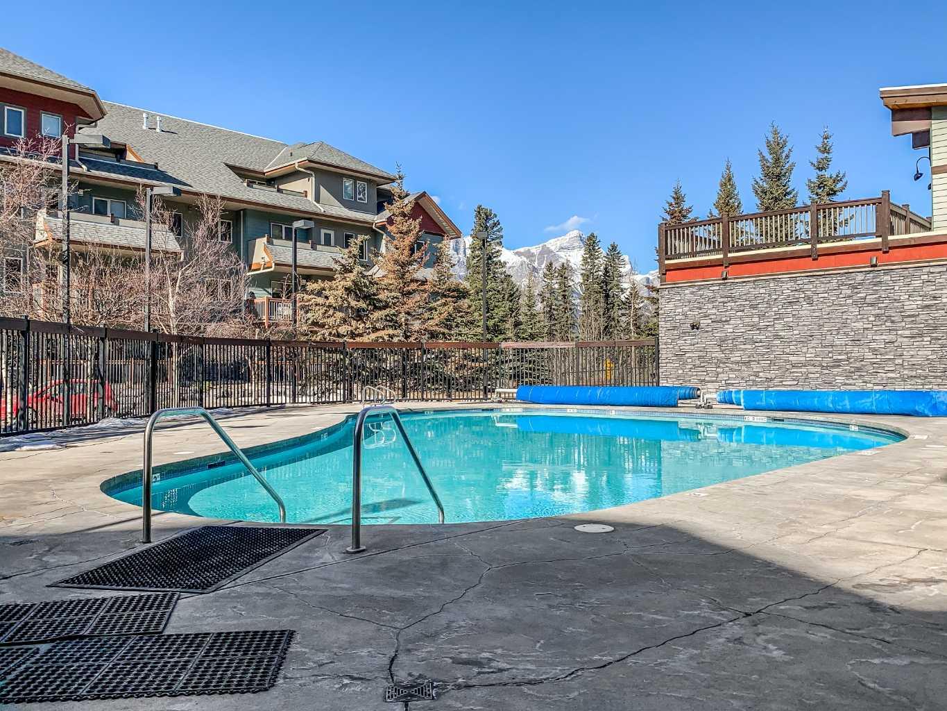 109 Montane Road 326
