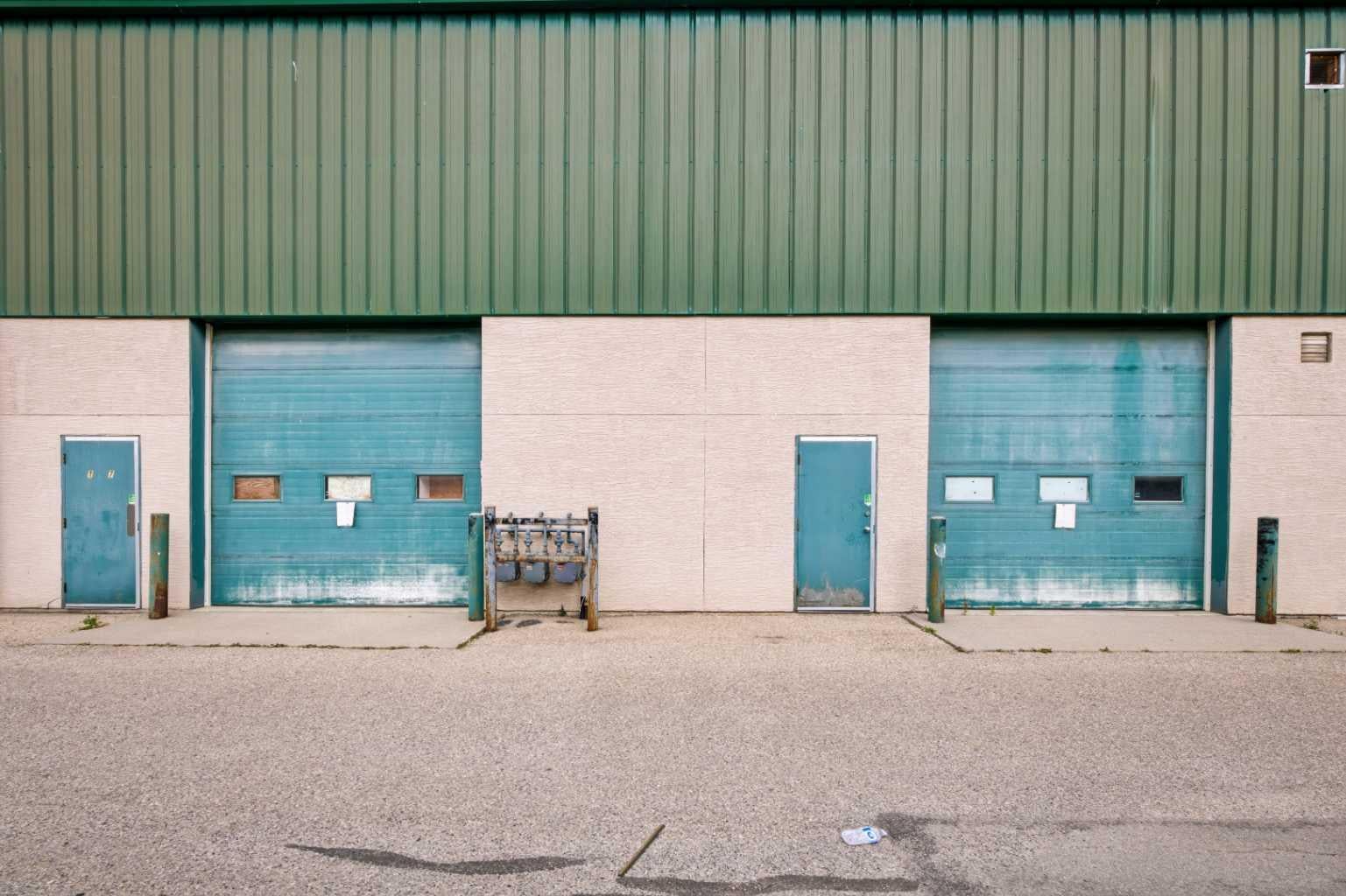 3825 34 Street NE 117 & 119