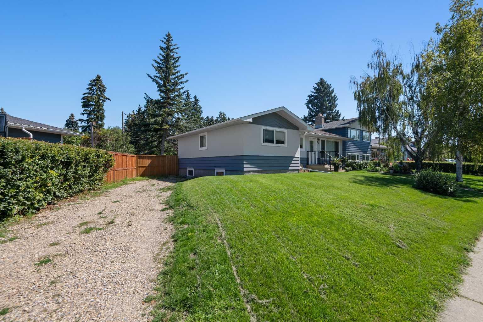 94 Haysboro Crescent SW