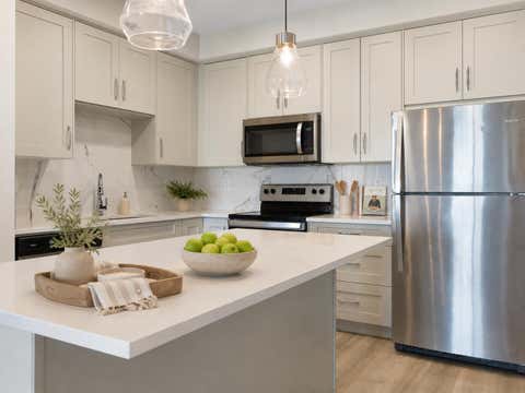 Photo of 150 Shawnee Square SW #202, Calgary, AB T2Y 0T6 (MLS # A2334729)