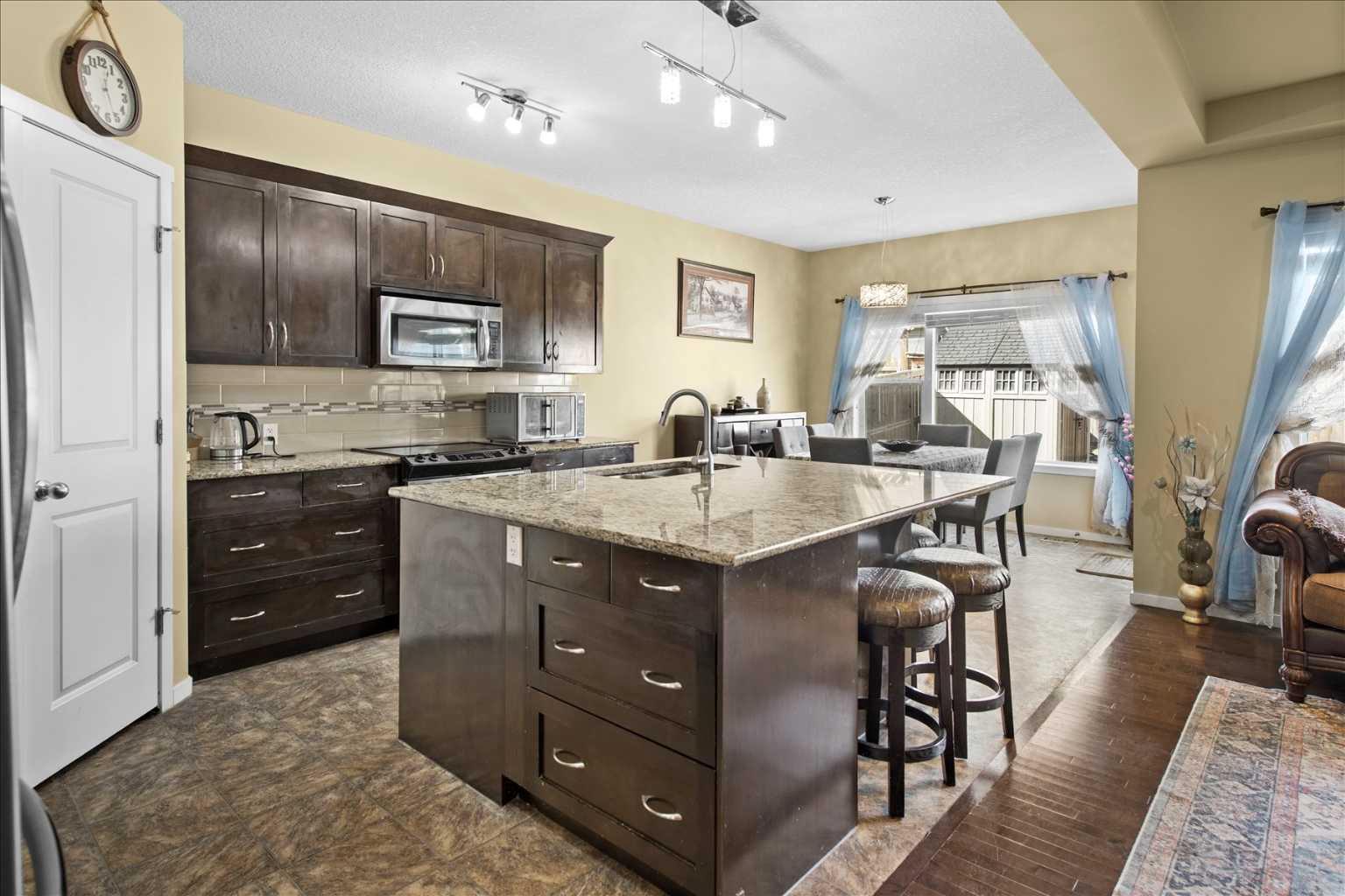 15 Sage Berry Road NW