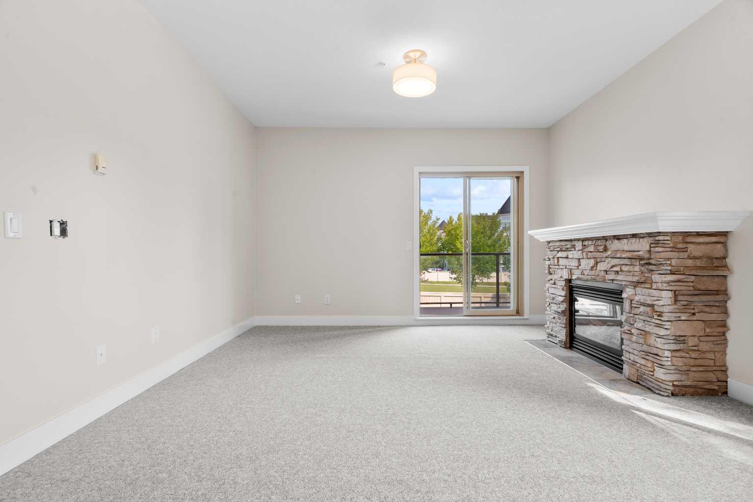 92 Crystal Shores Road 4203