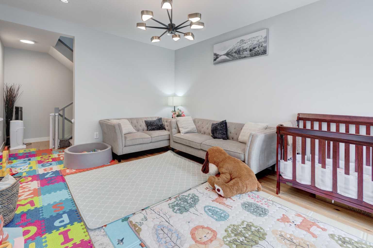 408 27 Avenue NE 107