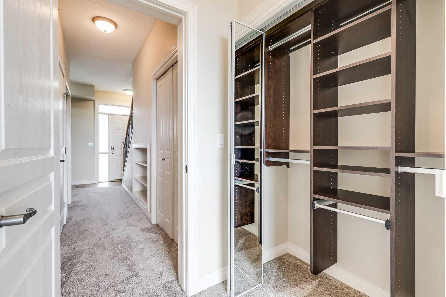 181 Rockyledge View NW 16