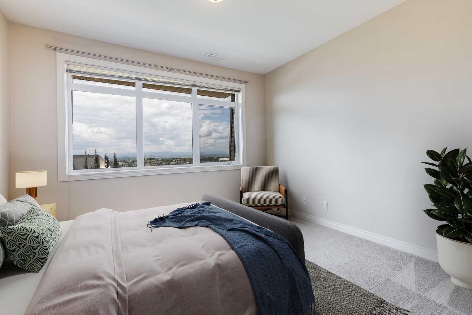 181 Rockyledge View NW 16