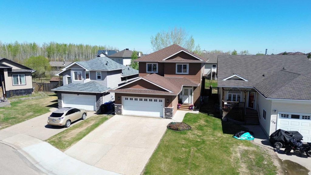 Photo of 194 Nelson Lane, Fort McMurray, AB T9K 2S9 (MLS # A2313744)