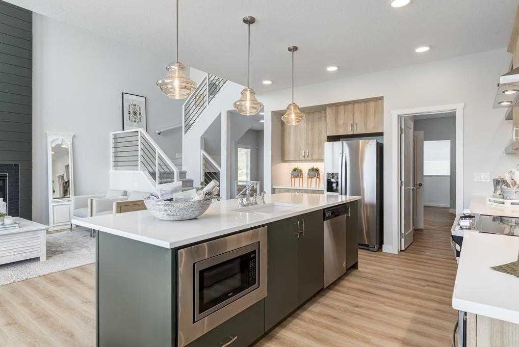 26 Rodelle Common NW