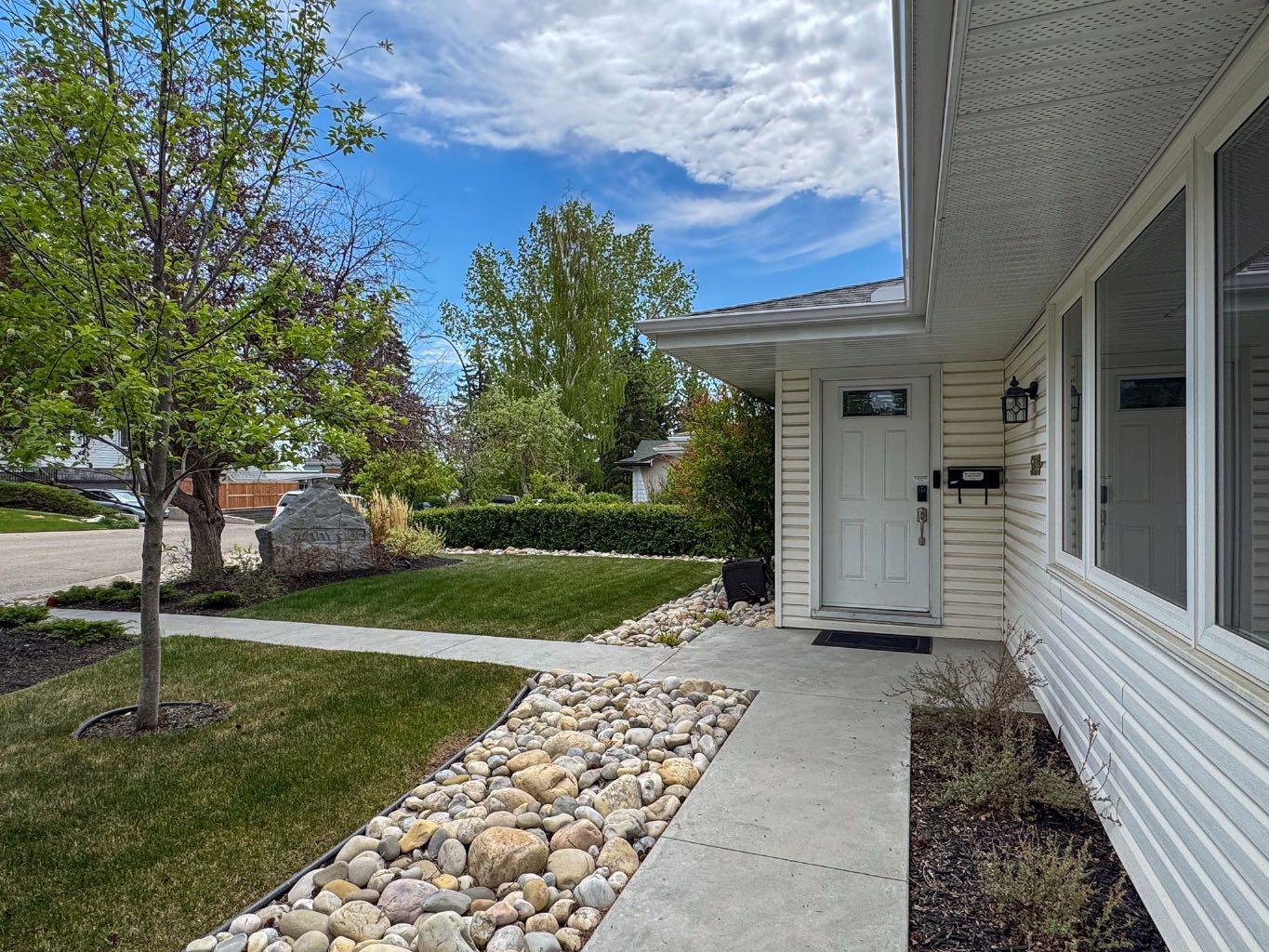 5839 Dalkeith Hill NW