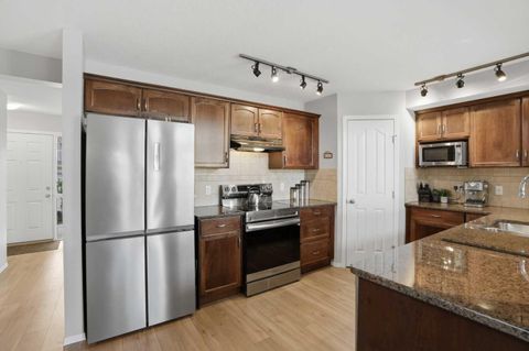 Photo of 87 Bridlecrest Road SW, Calgary, AB T2Y 5J2 (MLS # A2310166)