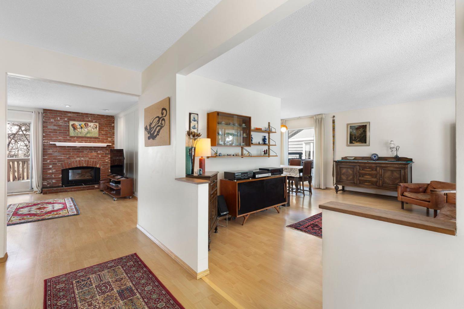 115 Midvalley Place SE