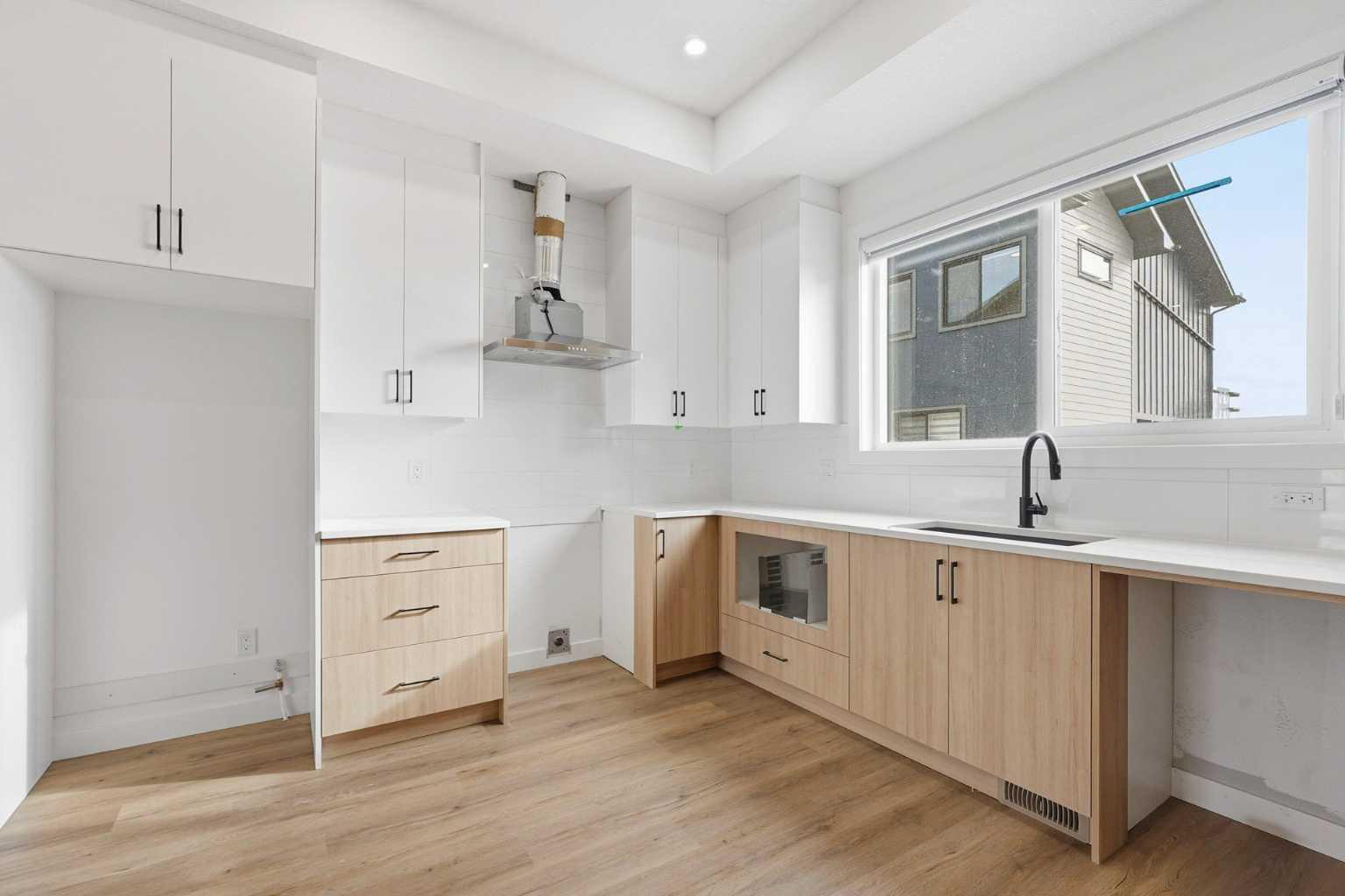 200 Belvedere Boulevard SE 602