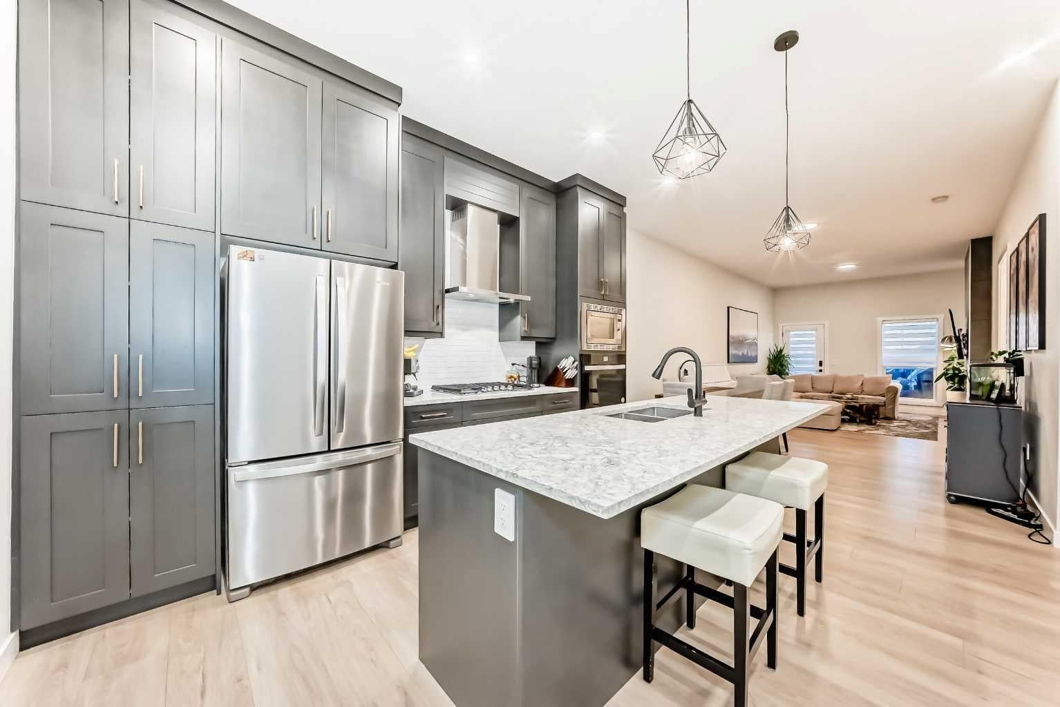 7 wolf Crescent