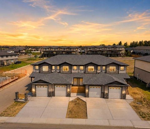 Photo of 69 Willow Road, Blackfalds, AB T4M 0J2 (MLS # A2283710)