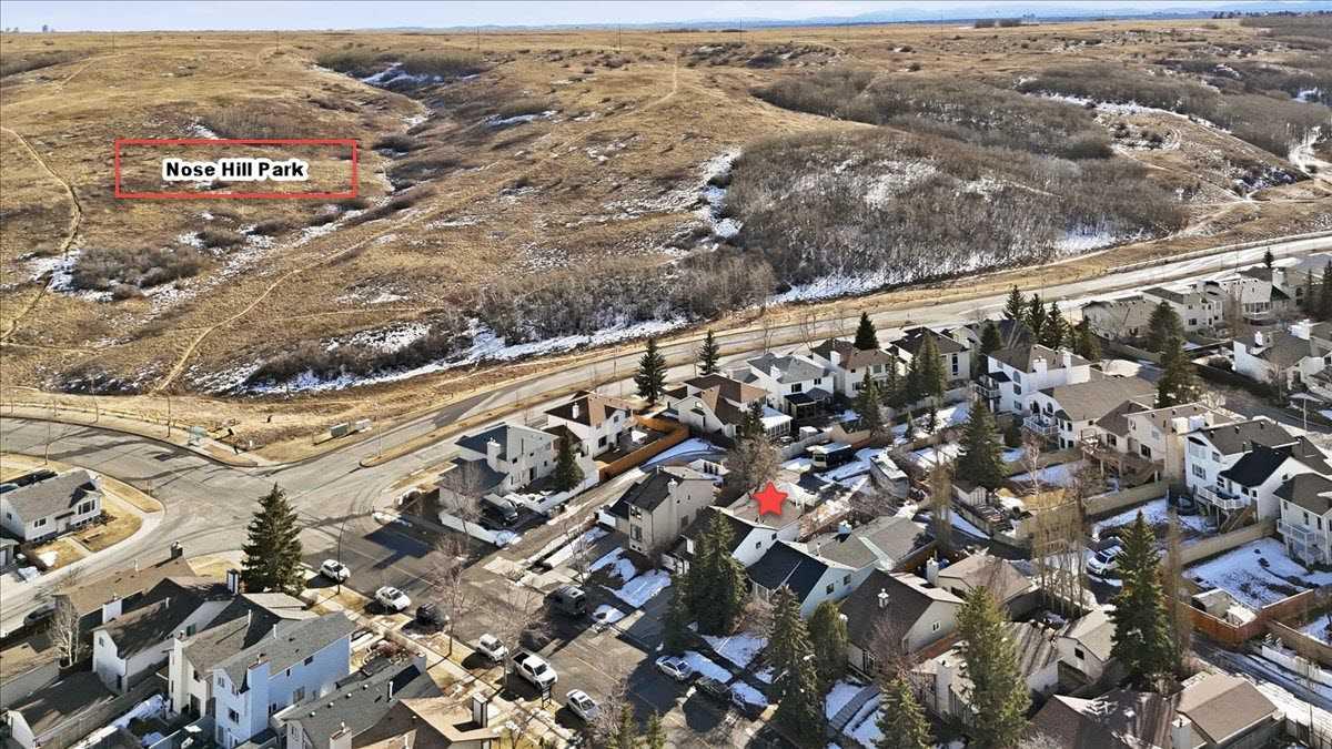 165 Macewan Glen Drive NW