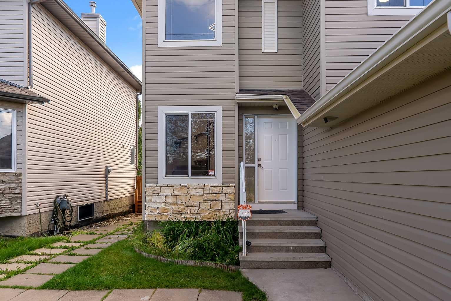 210 Crimson Lane