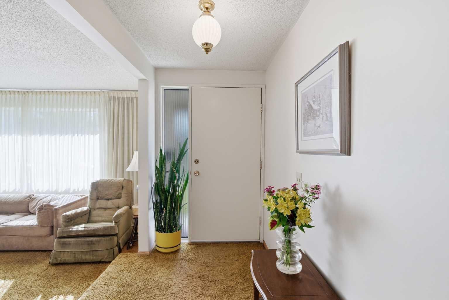 340 Canniff Place SW