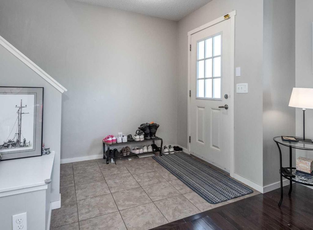 Photo of 822 Panatella Boulevard NW, Calgary, AB T3K 0N7 (MLS # A2259736)