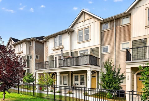 Photo of 435 South Point Lane SW, Airdrie, AB T4B 5G8 (MLS # A2355718)