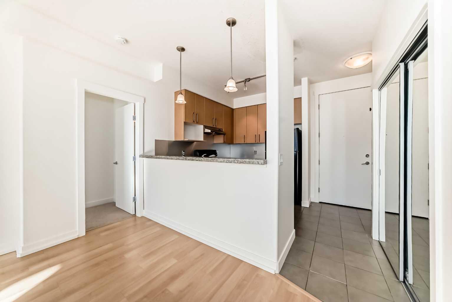 1010 Centre Avenue NE 408