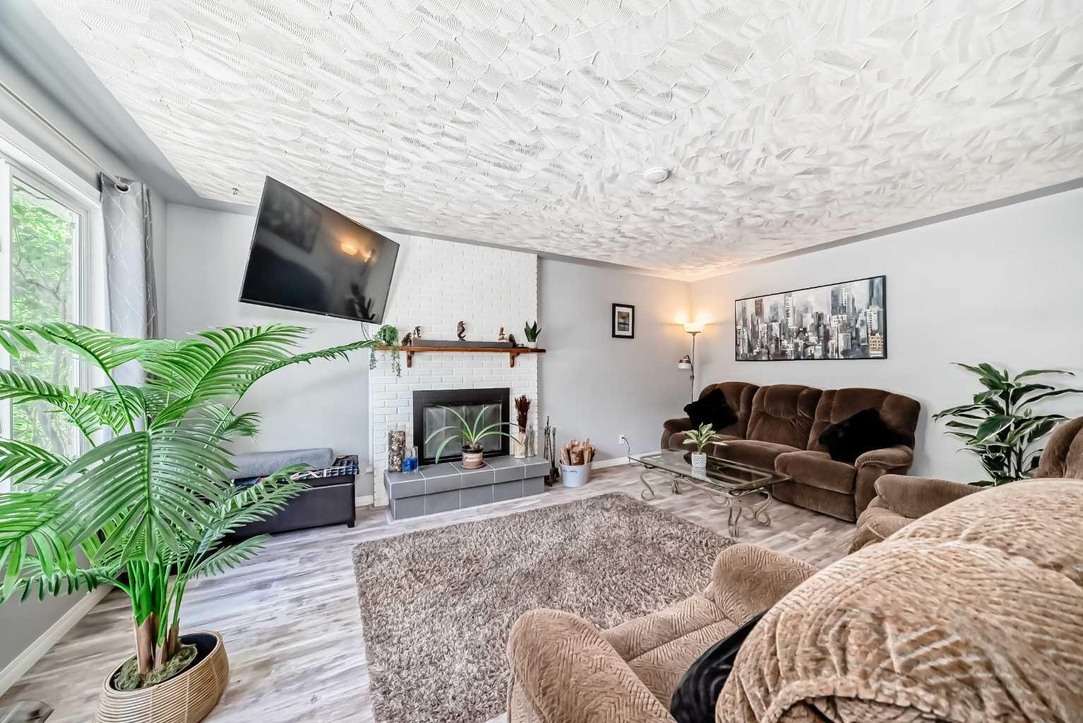 147 Queensland Road SE