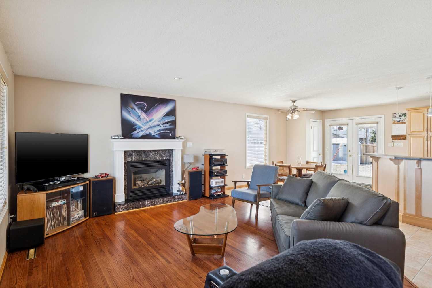 8523 Addison Place SE