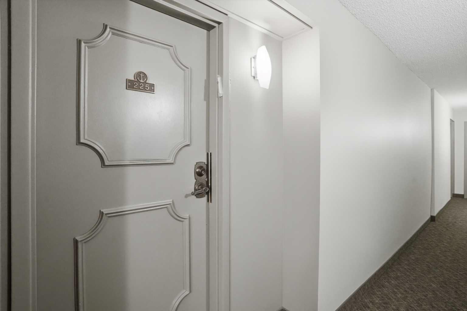 2425 90 Avenue SW 225