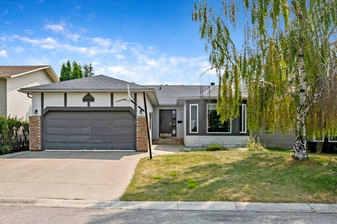 Photo of 25 Downey Road, Okotoks, AB T1S 1H5 (MLS # A2347589)