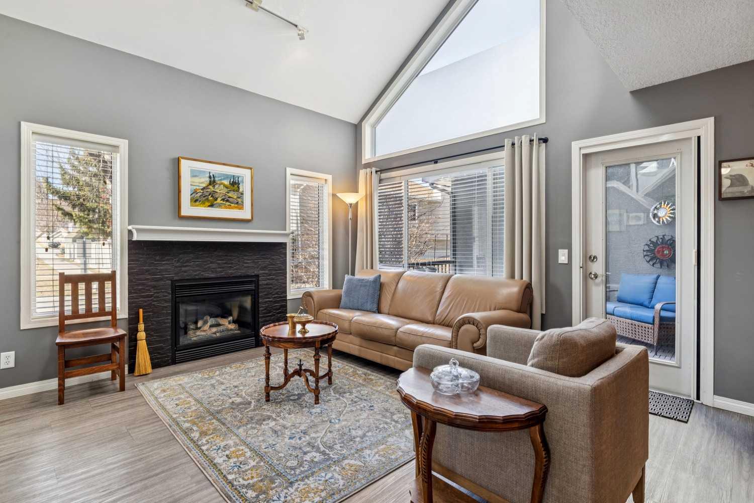 5616 14 Avenue SW 31