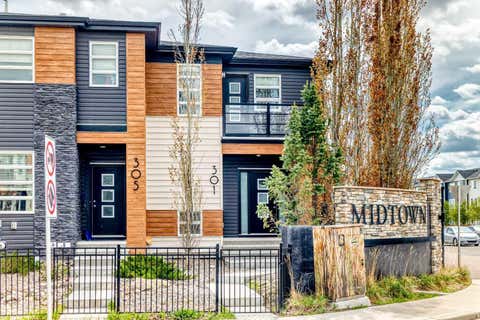 Photo of 301 Midtown Gate SW, Airdrie, AB T4B 4C9 (MLS # A2314246)