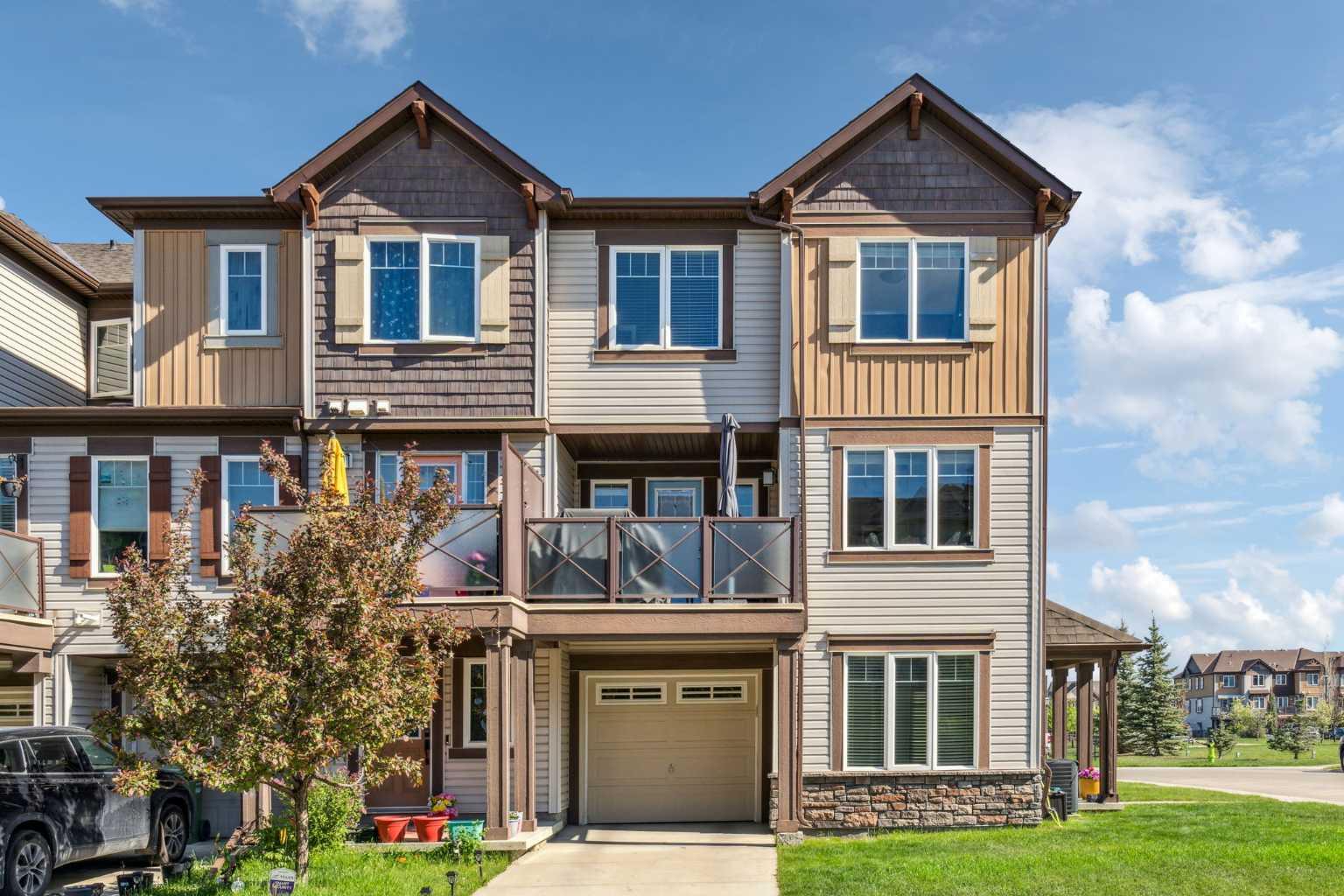 445 Windstone Grove SW
