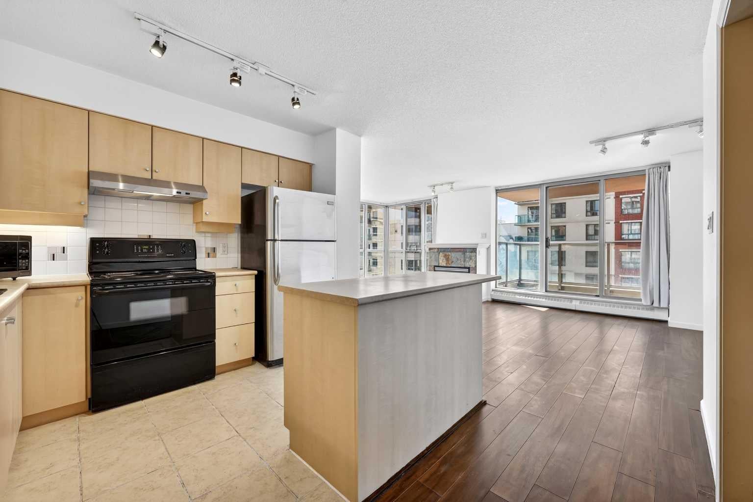 650 10 Street SW 1301