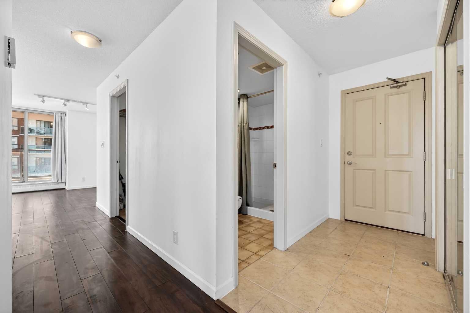 650 10 Street SW 1301