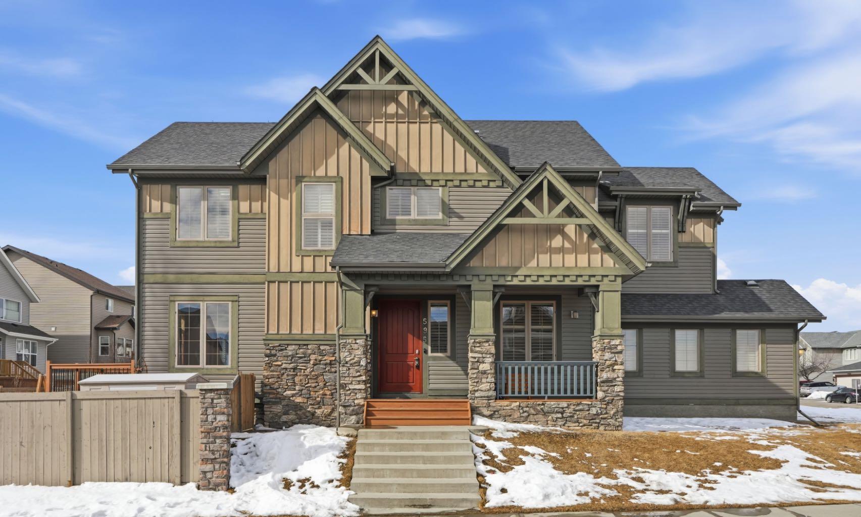 595 Panamount Boulevard NW