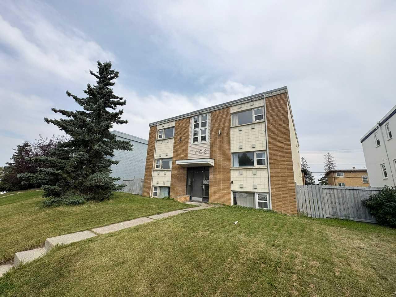 1608 38 Street SW 1-6