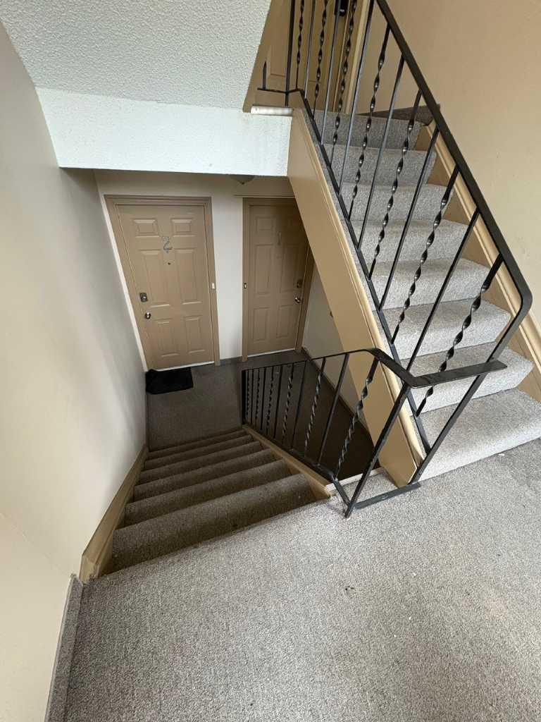 1608 38 Street SW 1-6