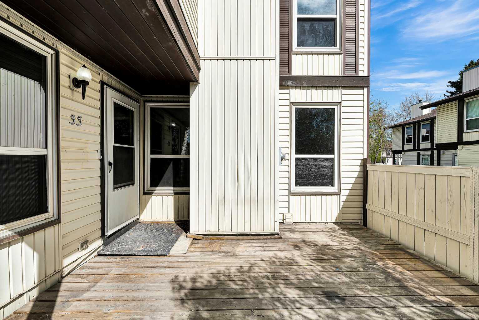 3200 60 Street NE 33