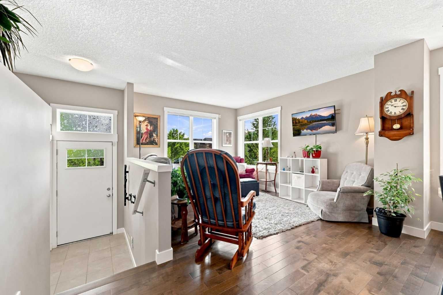 345 Mckenzie Towne Gate SE