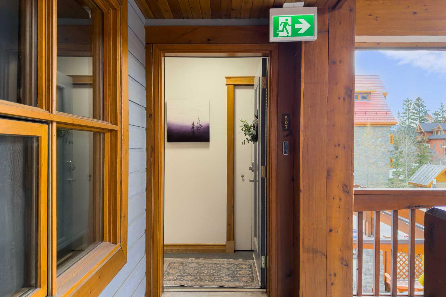 404 Marten Street 207