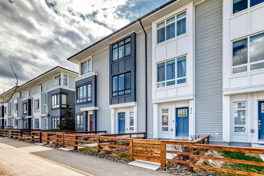 Photo of 871 Belmont Drive SW, Calgary, AB T2X 4P2 (MLS # A2306048)