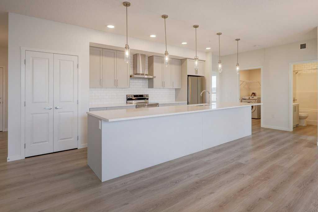 550 Belmont Street SW 2315