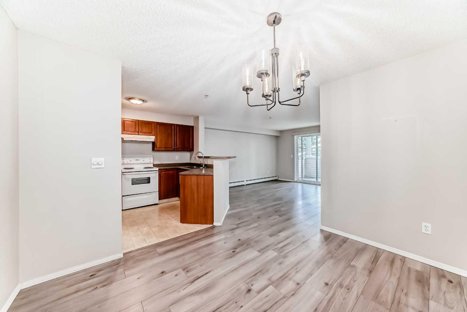 17 Country Village Bay NE 312